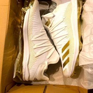 Adidas men’s baseball cleats . Afterburner 6 Gold
